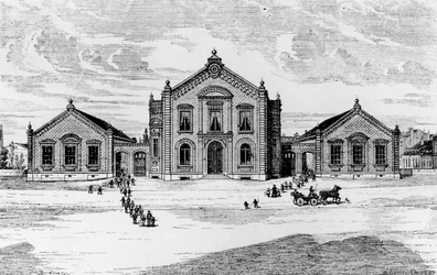 Vue des écoles et du théâtre, Familistère de Guise, de Solutions Sociales par Jean-Baptiste André Godin (1817-88), Paris, 1871