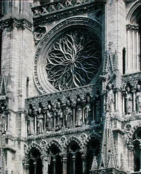 Vue de la rosace sur la façade ouest, 1225-30