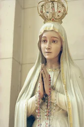 Vierge (bois peint)