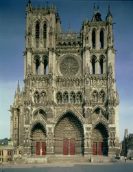 Façade ouest, c.1220-70