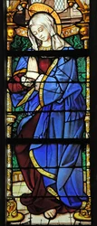 Vitrail w0 représentant la Vierge Marie