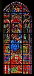 Fenêtre w100 représentant le Christ en gloire