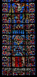 Fenêtre w102 représentant la cathédrale de Soissons