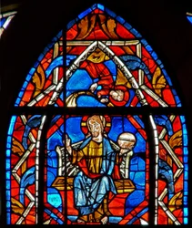 Fenêtre w107 représentant le Christ en Gloire