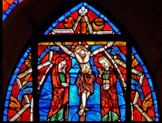 Fenêtre w107 représentant la Crucifixion
