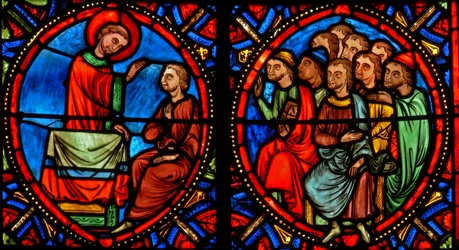 Fenêtre w10 représentant Saint Étienne prêchant et convertissant (moderne)
