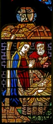 Fenêtre w132 représentant la Nativité