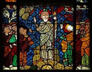 Fenêtre w14 représentant le Christ apparaissant à ses disciples sur la montagne