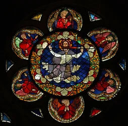 Fenêtre w16 représentant le Christ du Jugement Dernier