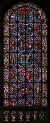 Fenêtre w2 représentant des scènes de la vie de Saint Pierre