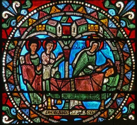 Vitrail wXXI représentant la Vierge Marie à la mort du meurtrier de saint Gervais et de saint Protais