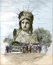 Exposition universelle de 1878 à Paris : la tête de la Statue de la Liberté par Frédéric Auguste Bartholdi (1834-1904). Gravure par Edgard Morin dans "Le Monde Illustré" n°1111 du 13 juillet 1878