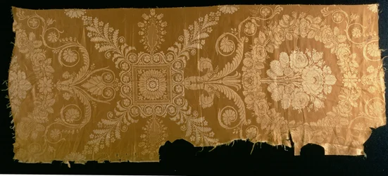 Soie tissée, vers 1812