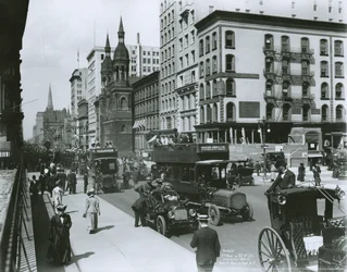Cinquième Avenue, 1909