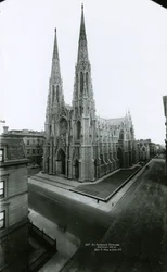 Cathédrale Saint-Patrick, Cinquième Avenue, 1909