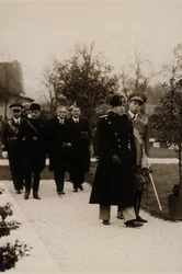 Album "MVSN- Chemises noires": Galeazzo Ciano en uniforme de général de la Milice à Budapest