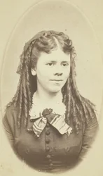Portrait non titré de femme