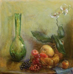 Orchidée avec panier de fruits et vase vert