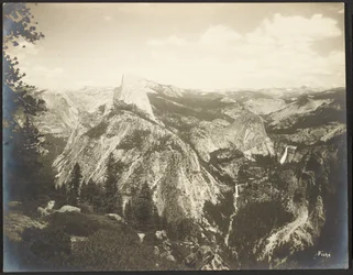 Dos du demi-dôme - Chutes Vernal et Nevada depuis Glacier Point - Yosemite