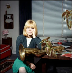 France Gall chez elle, Paris