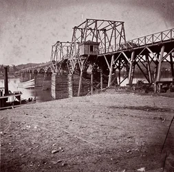 Pont sur la rivière Tennessee à Chattanooga