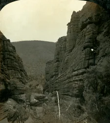 Le Grand Canon [sic], Grampians, Victoria, Australie, 1908