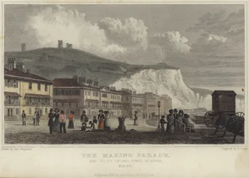 La parade marine et la tour de Jules César à Douvres