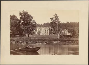 Abbotsford, depuis la rivière