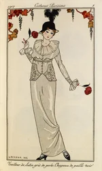 « Tailleur de satin gris perle. Chapeau de paille noir ». Costumes Parisiens no 8. Femme portant une robe de satin gris perle et un chapeau de paille noir, avec une plume. Elle tient une rose dans chaque main.