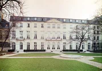 Vue de la façade du jardin de l