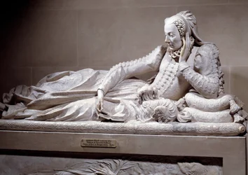 Monument funéraire : Tombe avec effigie de Jeanne Valentine Balbiani (1518-1572), épouse du cardinal René de Birague (1506-1583), chancelier de France. Sculpture en marbre de Germain Pilon (1535 - 1590), vers 1573