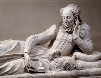 Monument funéraire : tombeau avec l