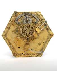 Une horloge de table