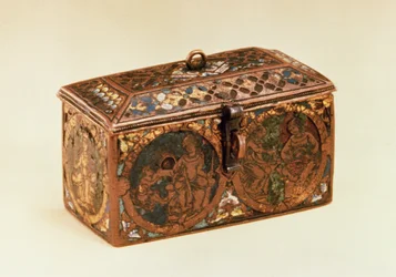 Coffret, 13ème siècle (émail champlevé sur cuivre)