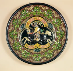 Plat avec décoration en relief, par Bichweiler de Hambourg, 1880