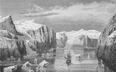 Fjord au pays de François-Joseph