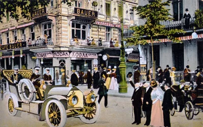 Carte postale allemande représentant le défilé du Kaiser Wilhelm II, c.1912