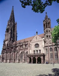 Vue de la cathédrale depuis le sud-est