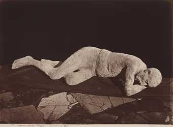 Moulage humain, Pompéi, 1873 (photo)
