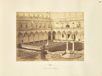 Naples. Interieur du cloitre St. Martin.