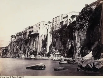 La maison de Tasso surplombant la mer de Sorrente
