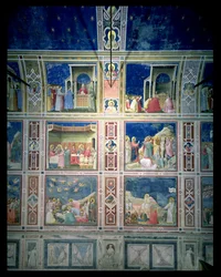 Vue des fresques sur le mur gauche, c.1303-05 (post-restauration)