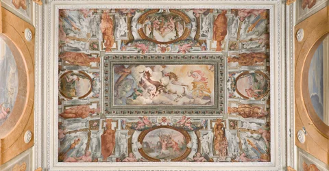Char du Soleil conduit par Apollon, Loggia d