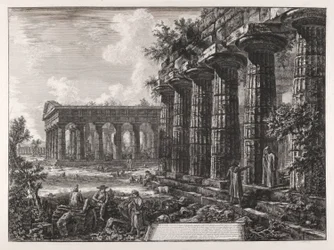 Vue de quelques-unes des colonnes de la façade opposée à celle de la planche précédente