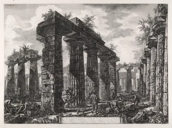 Vue des restes du Pronaos de l
