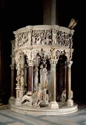 Chaise. Sculpture en marbre par Giovanni Pisano (1248-1314). 1302-1311 Cathédrale de Pise (Duomo di Santa Maria Assunta di Pisa), Italie