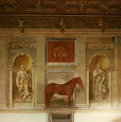 La salle des chevaux avec les peintures murales des chevaux préférés de Federico II Gonzaga (fresque)