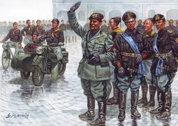 Le Duce Benito Mussolini (1883-1945), accompagné de ses Chemises noires (Camicie nere), faisant le salut fasciste lors d