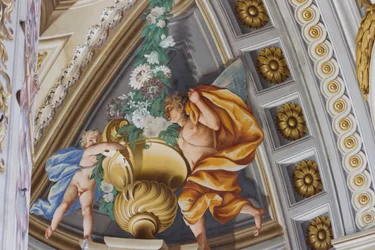 Éphèbes ailés, salle centrale avec fresques de Domenico et Giuseppe Valeriani, résidence de chasse, par Filippo Juvarra, Stupinigi, Piémont, Italie