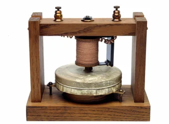 Téléphone de Graham Bell utilisé pour les premières expériences de 1875